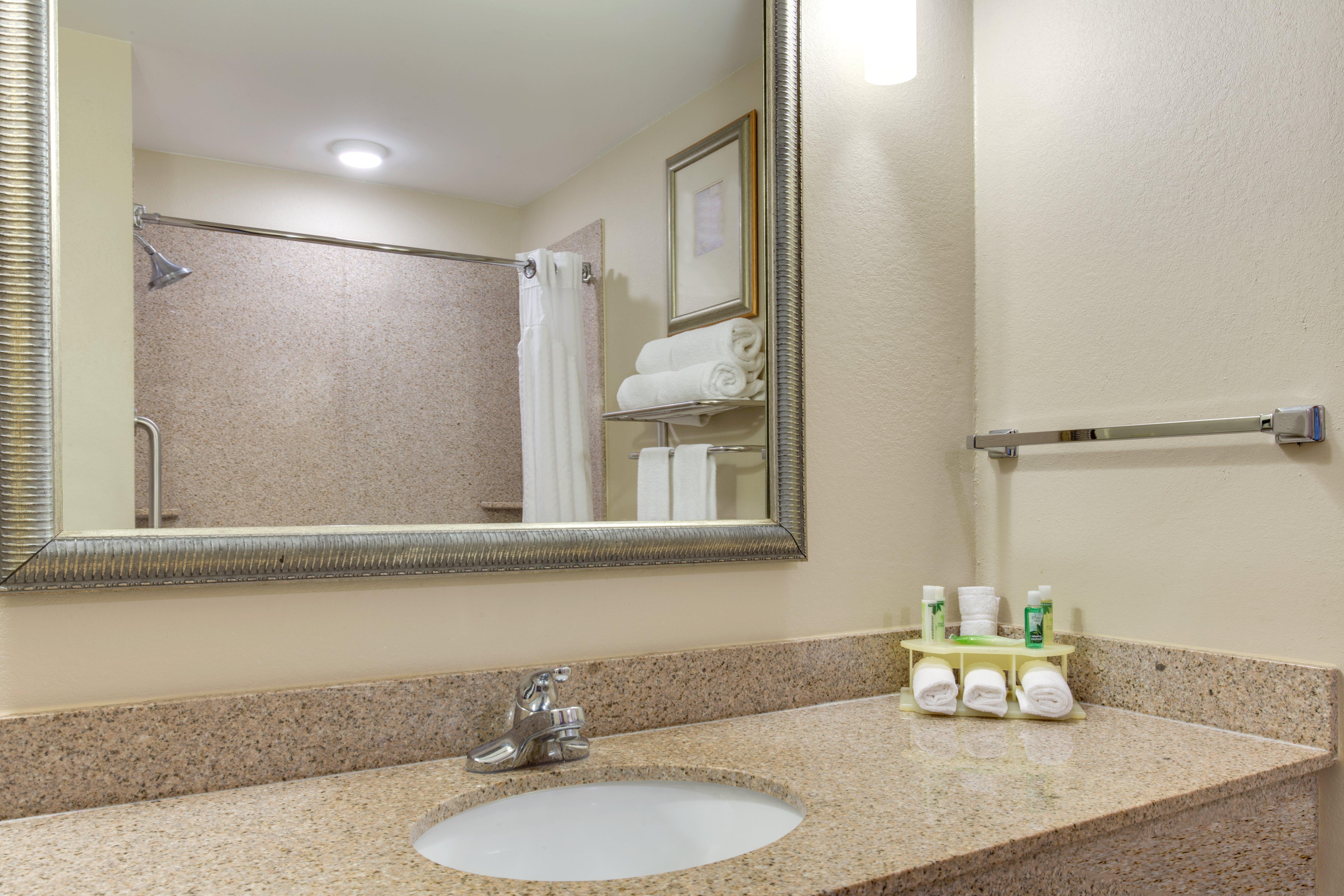 Holiday Inn Express Harvey-Marrero By Ihg Exterior photo