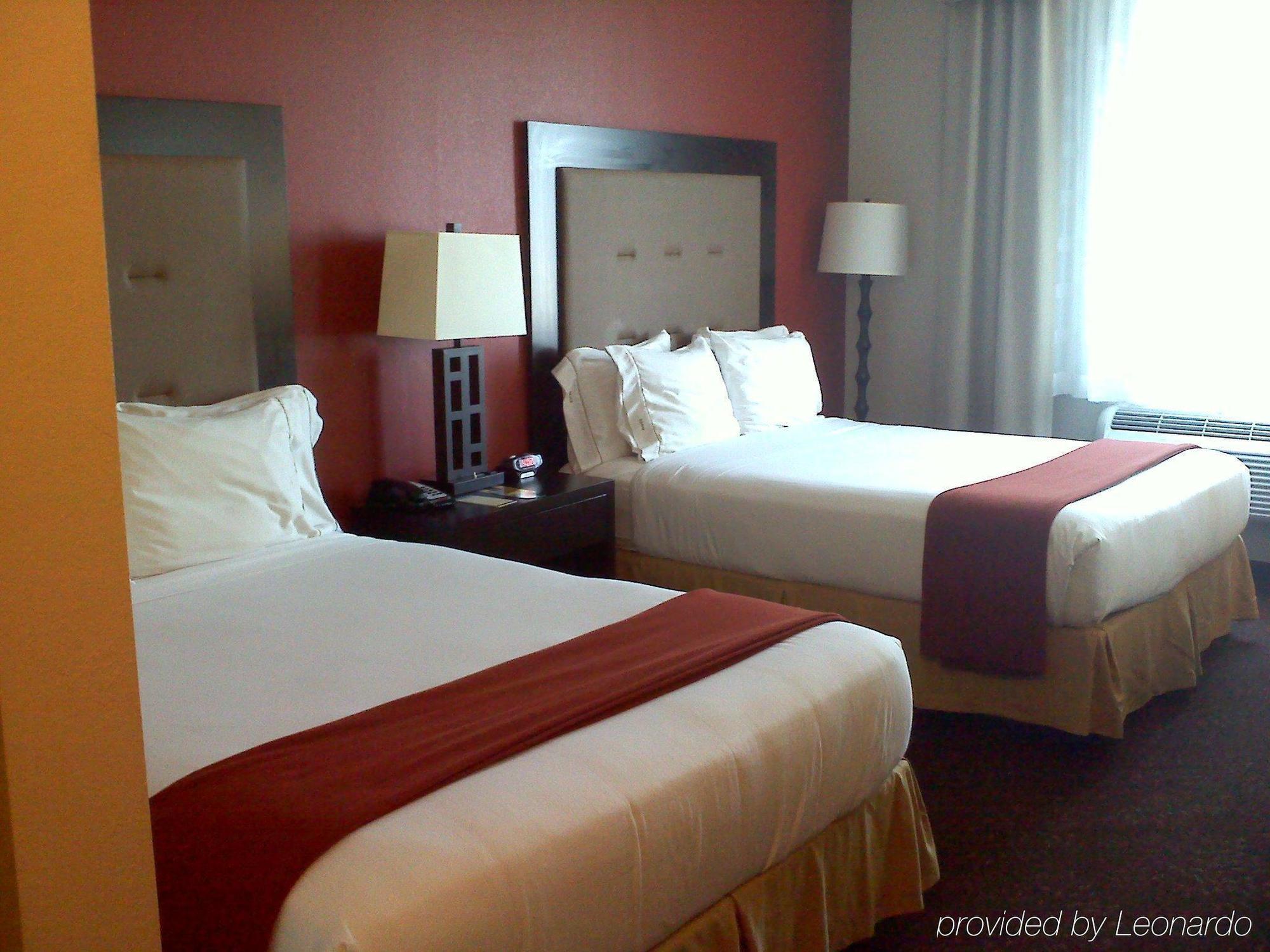 Holiday Inn Express Harvey-Marrero By Ihg Room photo